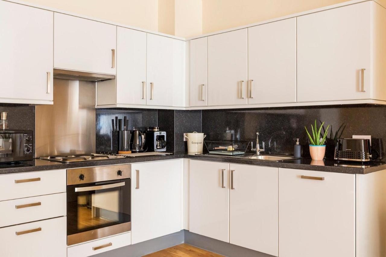 Panorama Apartments By Mesh Accommodation Short & Long Term Lets Ashford For Contractors Or Corporate Stays Dış mekan fotoğraf