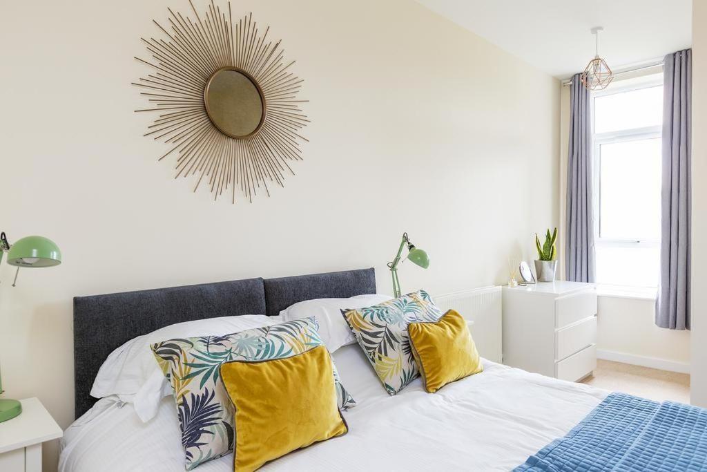 Panorama Apartments By Mesh Accommodation Short & Long Term Lets Ashford For Contractors Or Corporate Stays Dış mekan fotoğraf