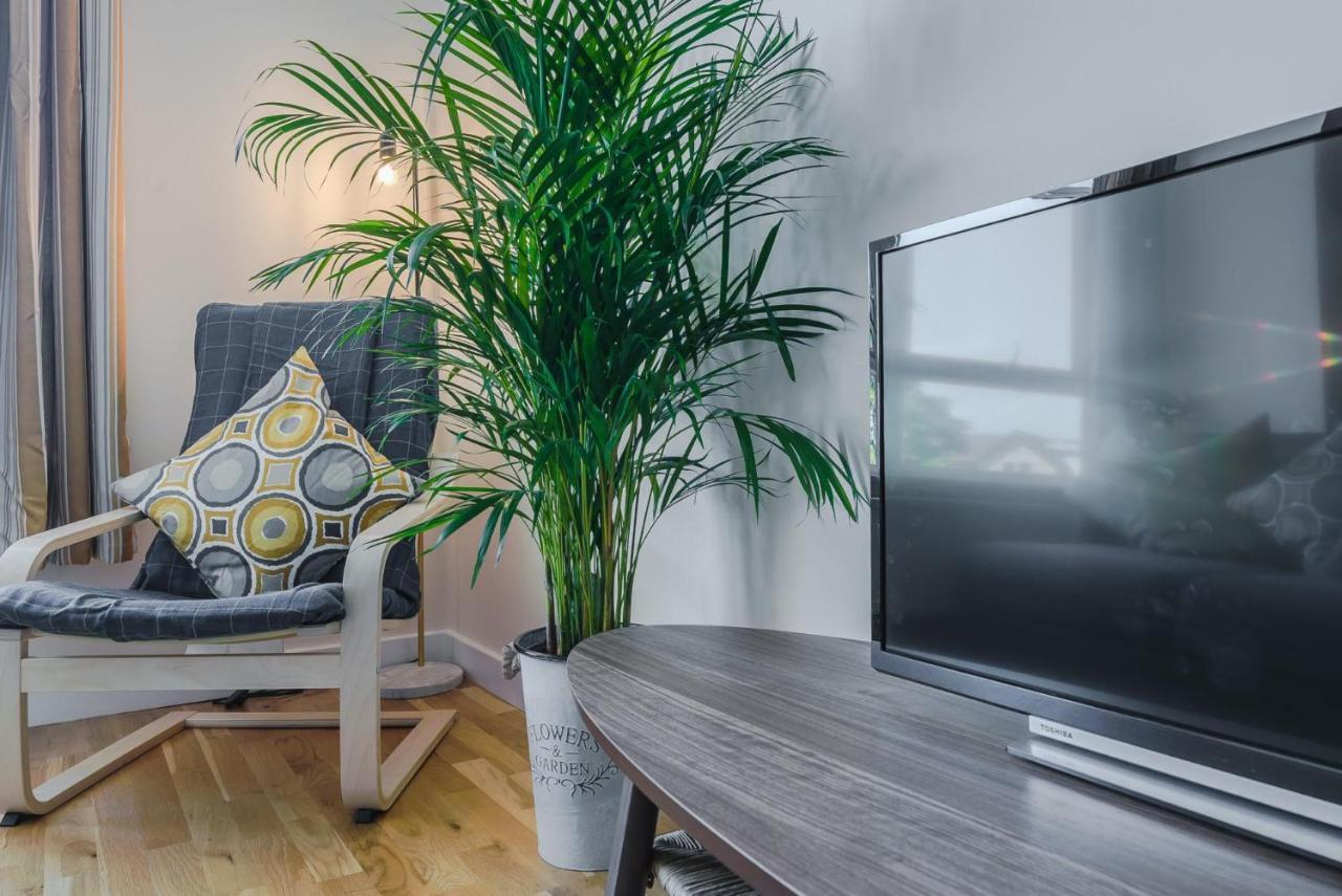 Panorama Apartments By Mesh Accommodation Short & Long Term Lets Ashford For Contractors Or Corporate Stays Dış mekan fotoğraf