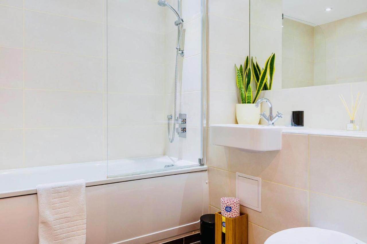 Panorama Apartments By Mesh Accommodation Short & Long Term Lets Ashford For Contractors Or Corporate Stays Dış mekan fotoğraf